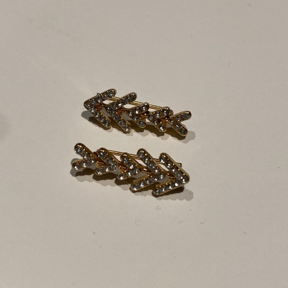 Ear Climbers - Gold - Picture 1 of 1